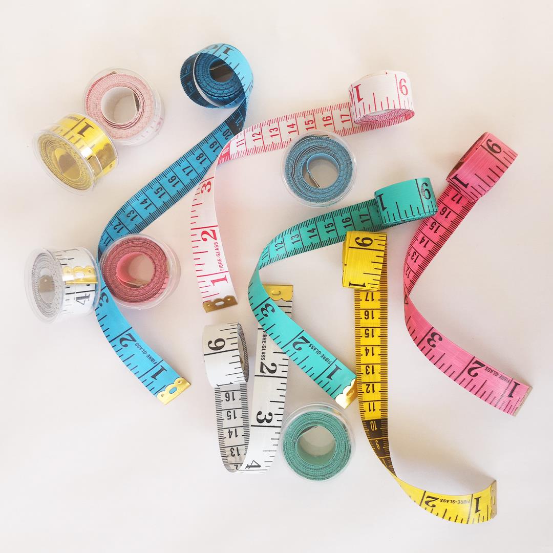 55 Parça İğne, Taksun C2007 Makas, Mavi Kutulu Mezura 3'lü Dikiş Seti