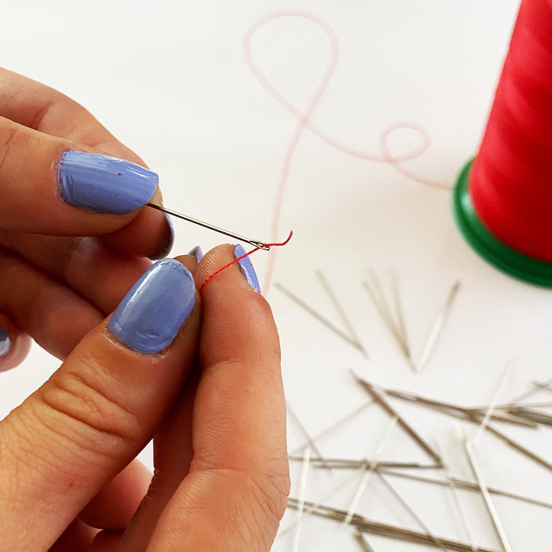 55 Parça İğne, Taksun C2007 Makas, Mavi Kutulu Mezura 3'lü Dikiş Seti