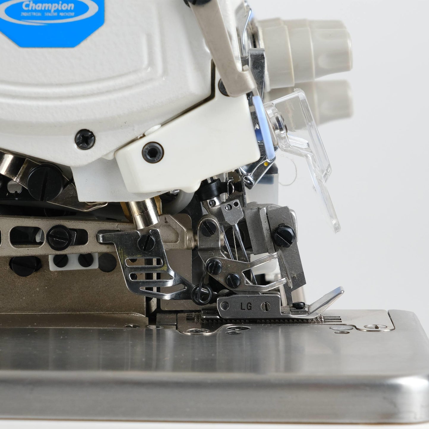 FDM Champion 988N-5 Otomatik 5 İplik Overlok Makinesi